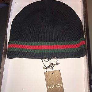 BRAND NEW Authentic GUCCI black red Knit Beanie
